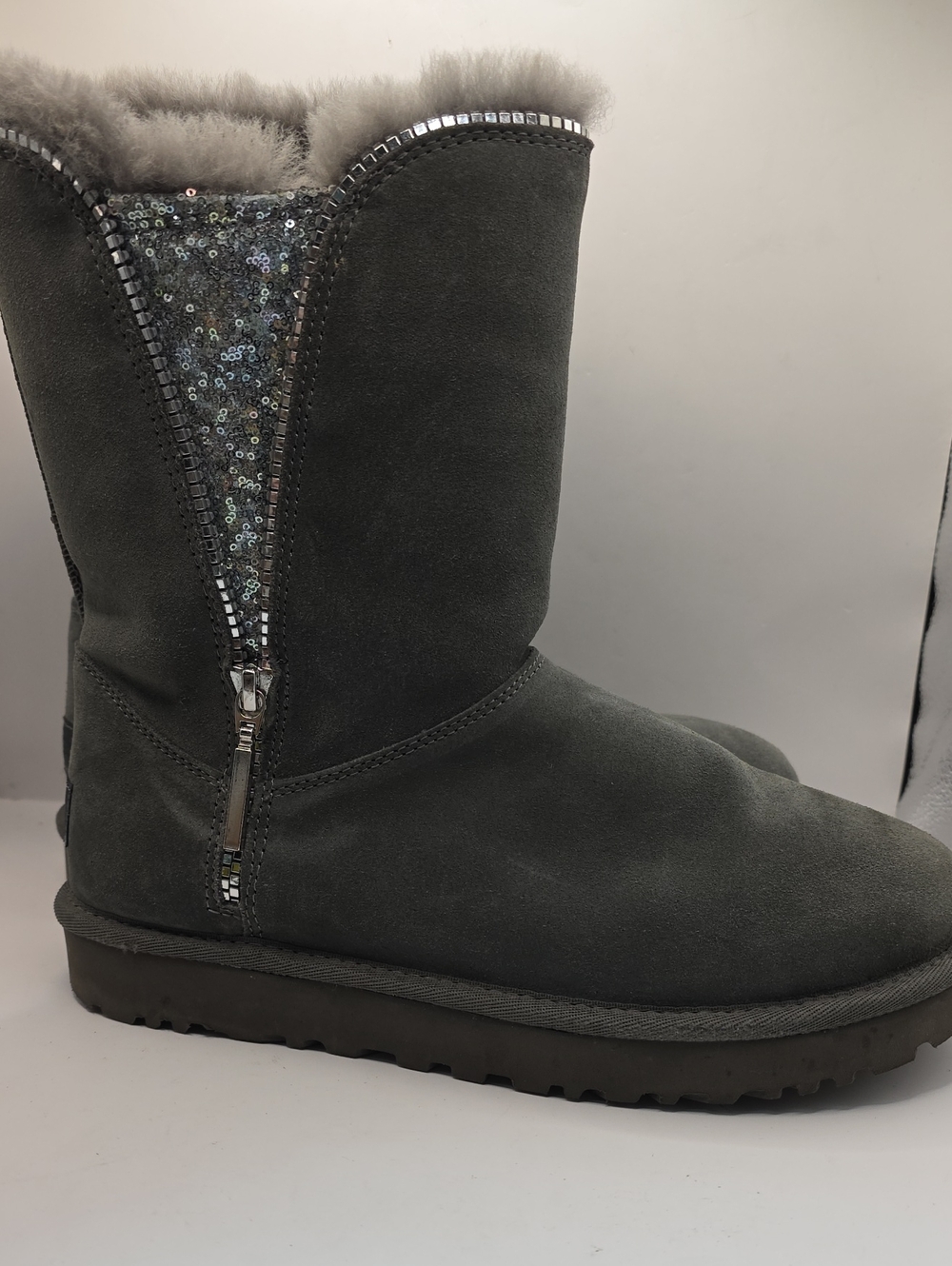 Uggs Classic Sequins Zipper On The Side Size 8 Womens - Picture 6 of 10